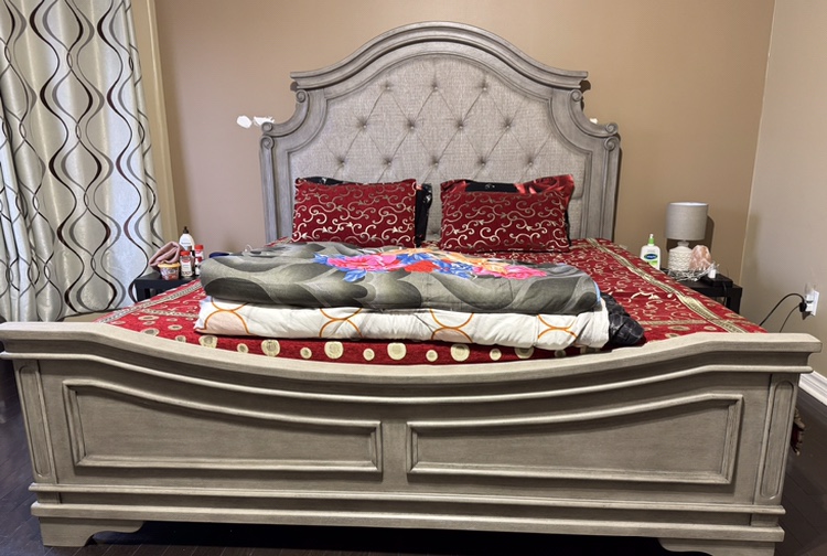 Solid Wood King Bed With Box Spring & Mattress - photo 2