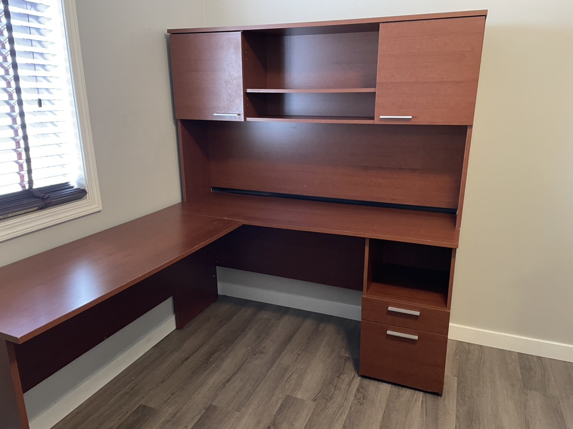 Desk with hutch, two workspaces and drawers - photo 2