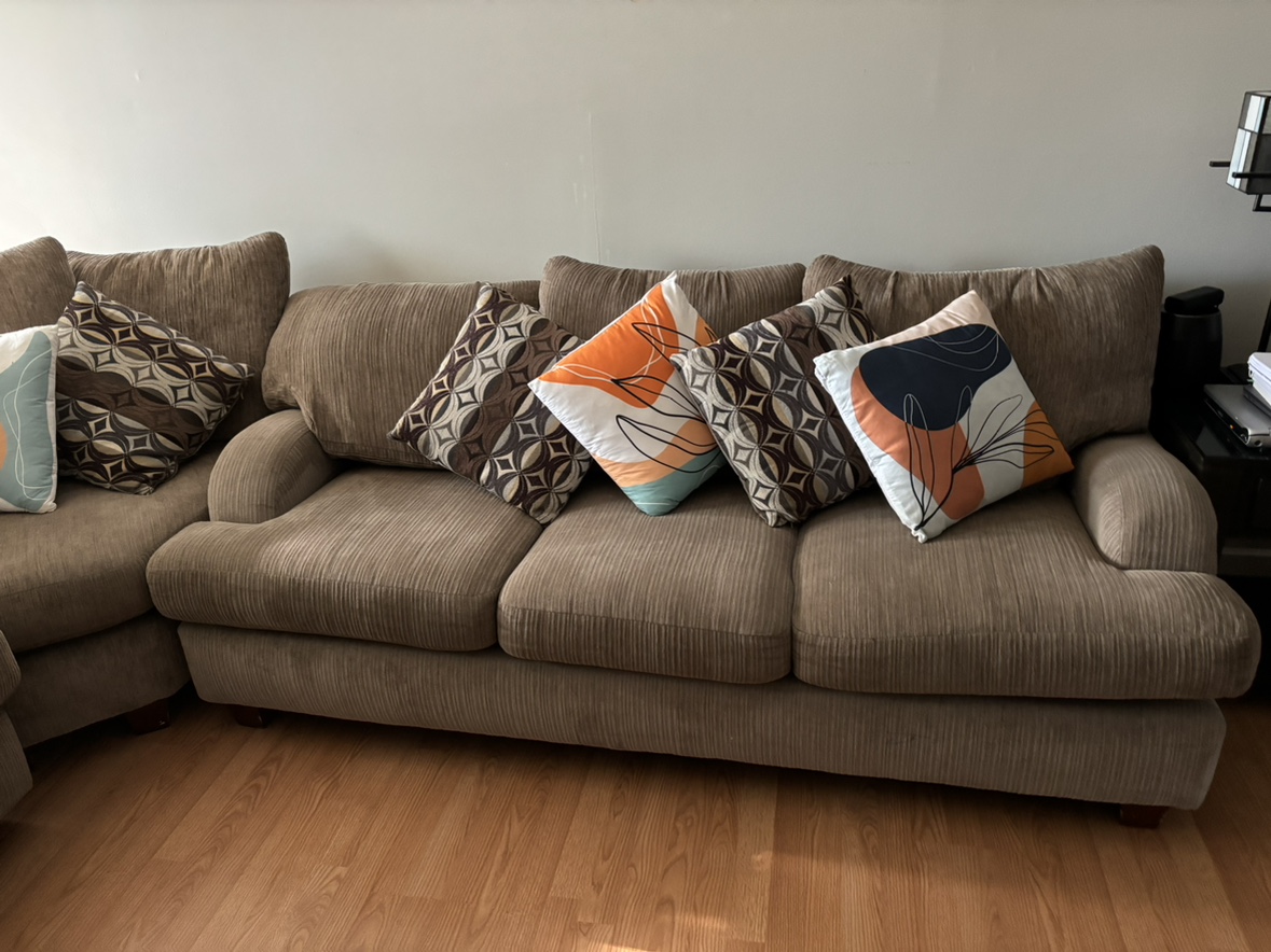 Ainsley 3-Piece Fabric Reversible Sectional - photo 5