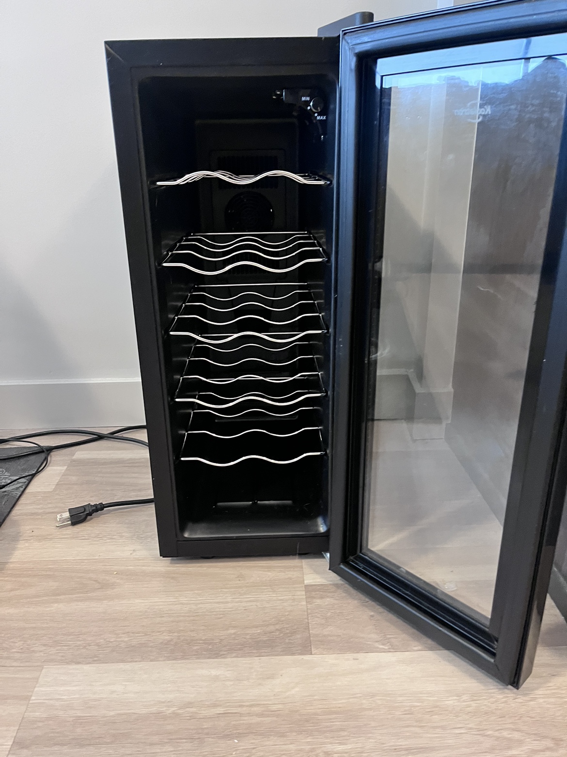 Koolatron wine fridge