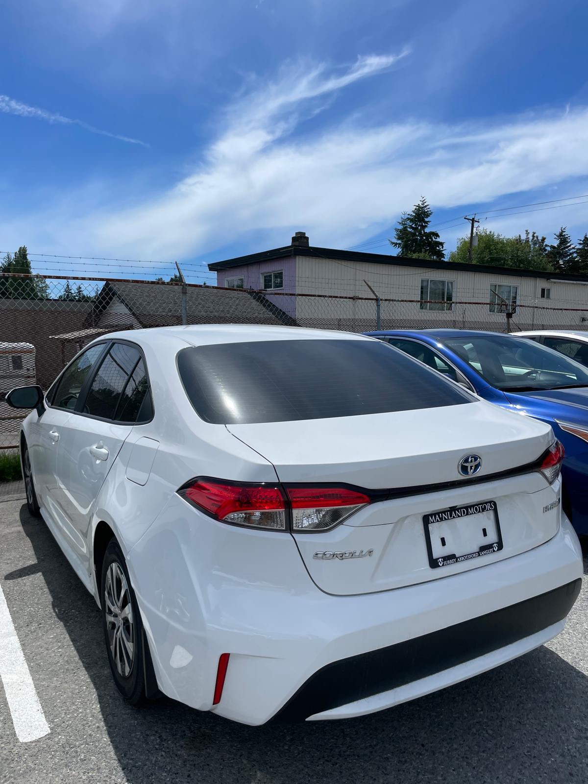 Toyota corolla hybrid - photo 3