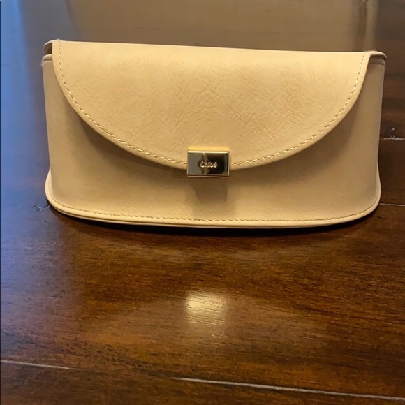 Large authentic sunglasses leather case cream colour image indicator(7)