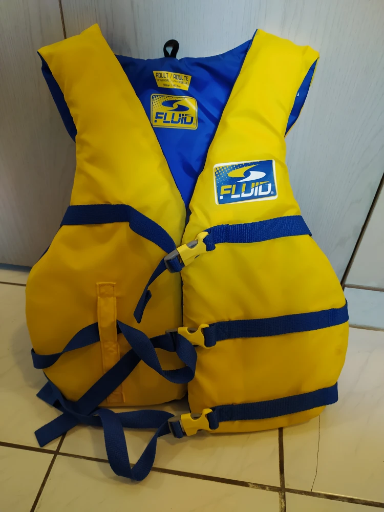 Inflatable boat with life jacket and hand pump - photo 2