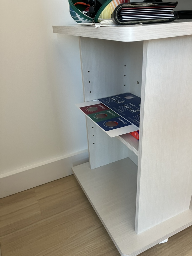 TV stand - photo 3