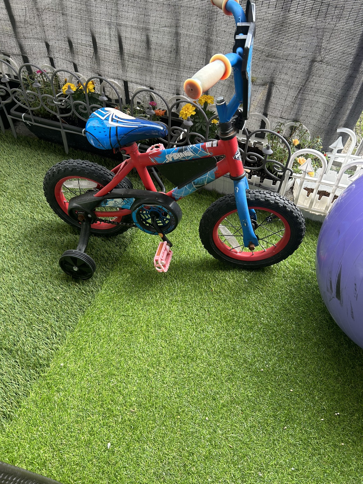 Kids bike thumbnail