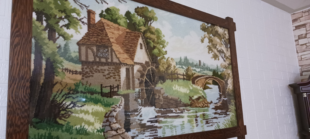 Beautiful Persian carpet wall frame $70 image indicator(3)