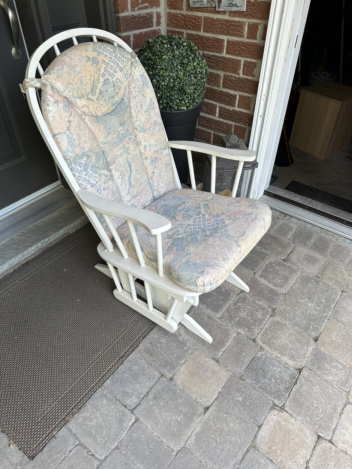 Glider rocking chair thumbnail