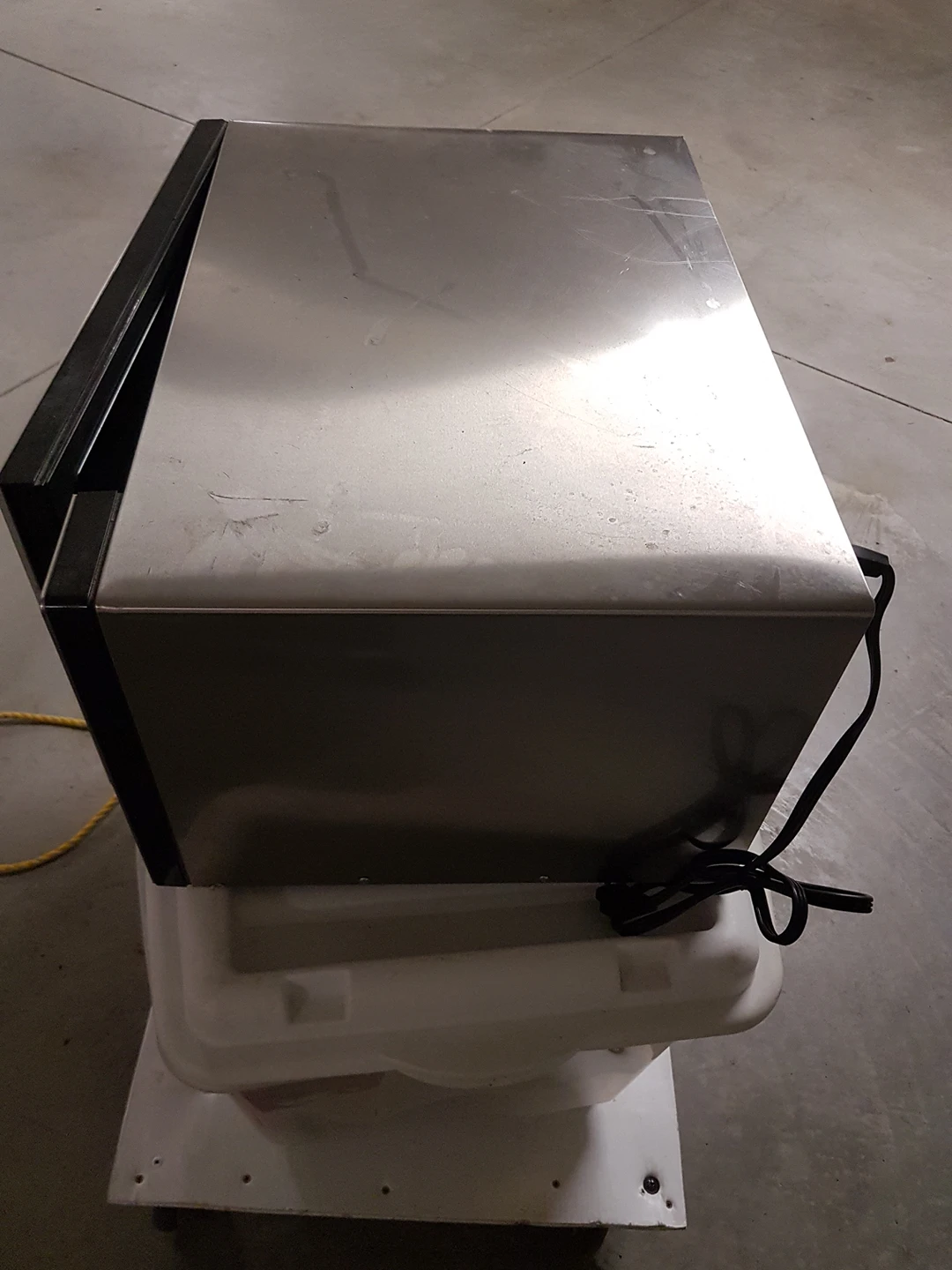 microwave - photo 2