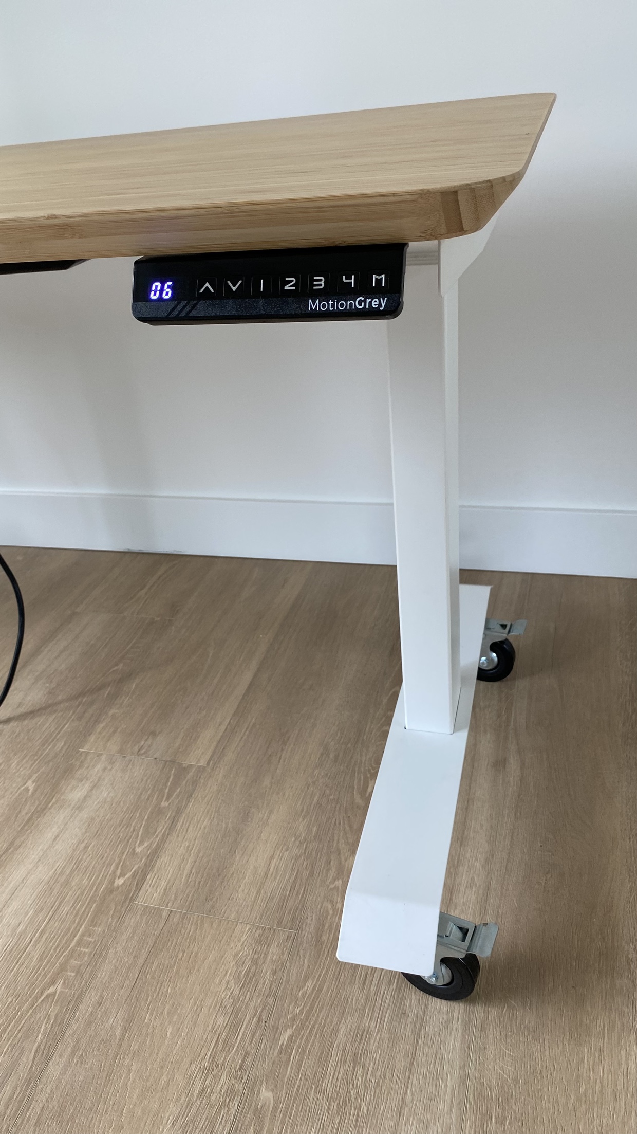 Standing Desk Dual Motor, Bamboo Table Top, w/ Table Casters - photo 4