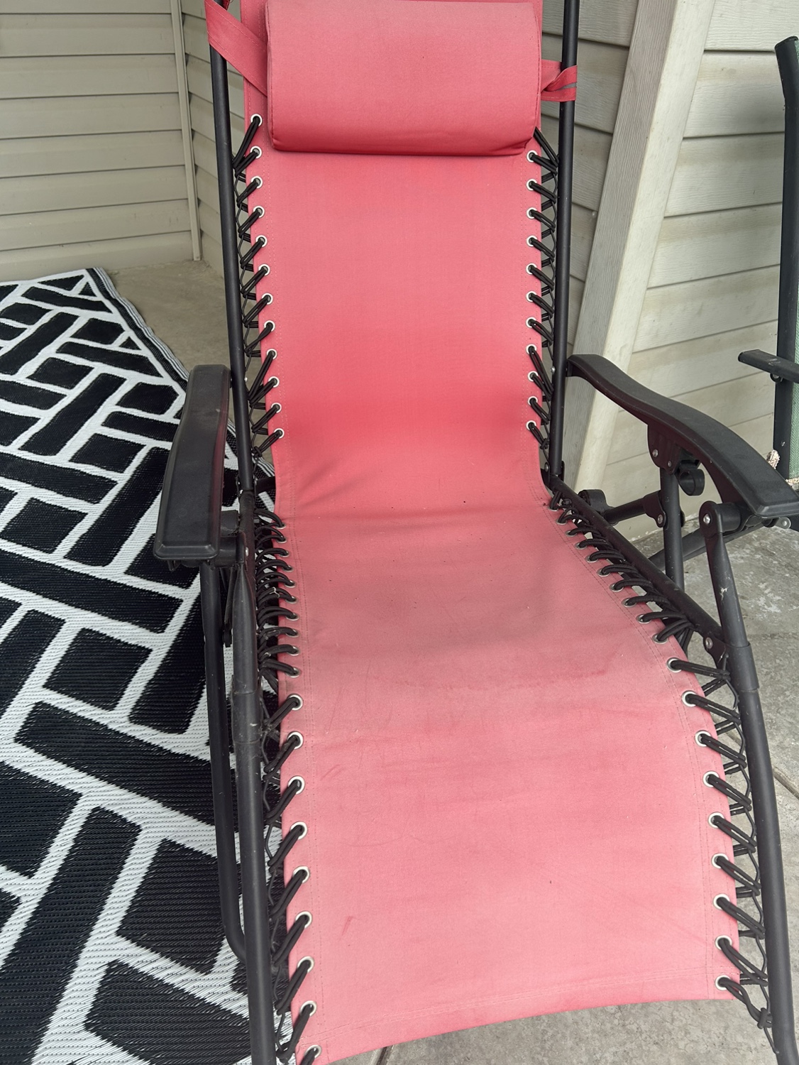 Outdoor reclinable chairs image indicator(3)