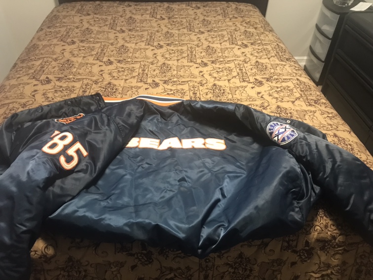 Bears jacket image indicator(2)