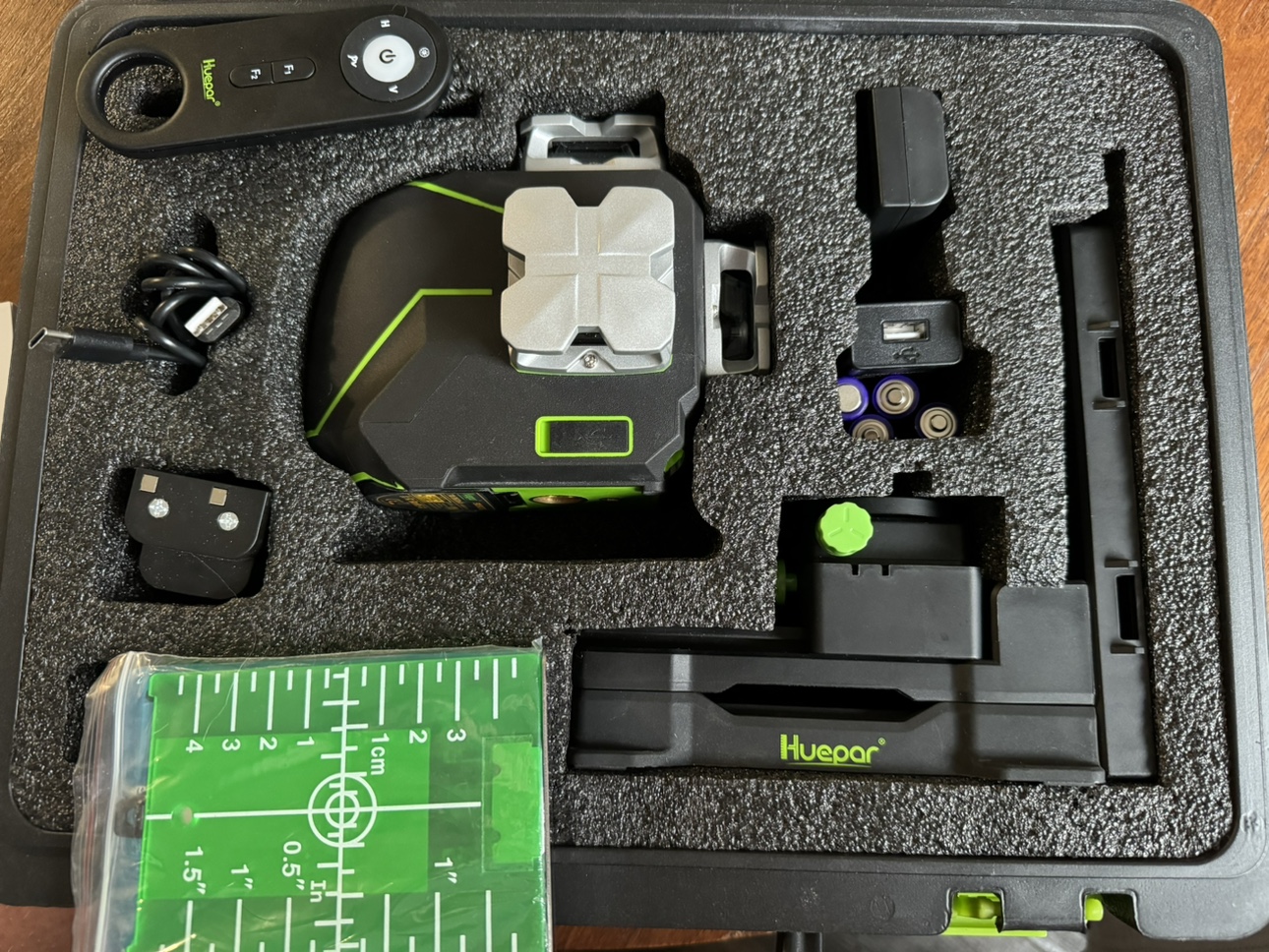 Huepar S03CG - 3D Self-leveling 3 x 360° Cross Line Laser Level - photo 2
