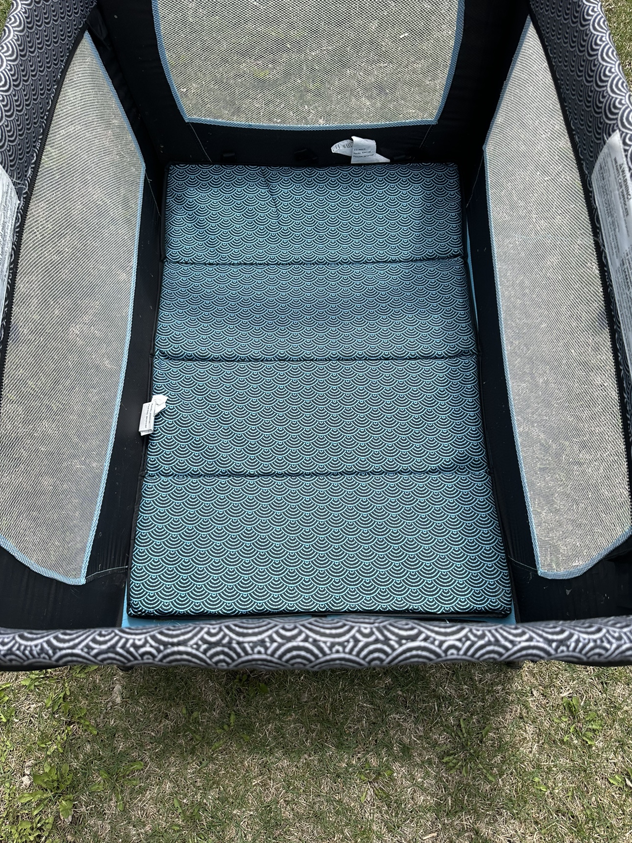 Evenflo playpen - photo 5
