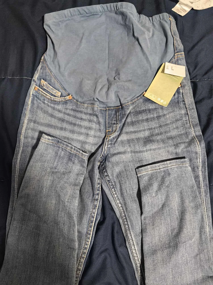 Hi&M maternity jeans BNWT Size S