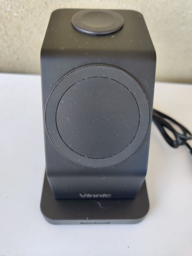 3 in 1 wireless charger image indicator(2)