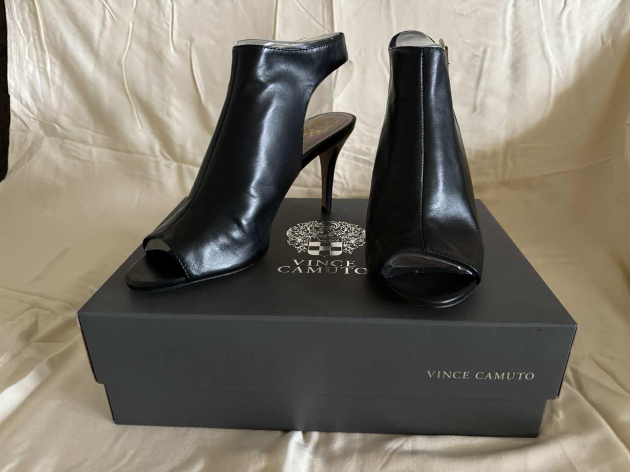 Vince Camuto Nissah heels black nappa - photo 4
