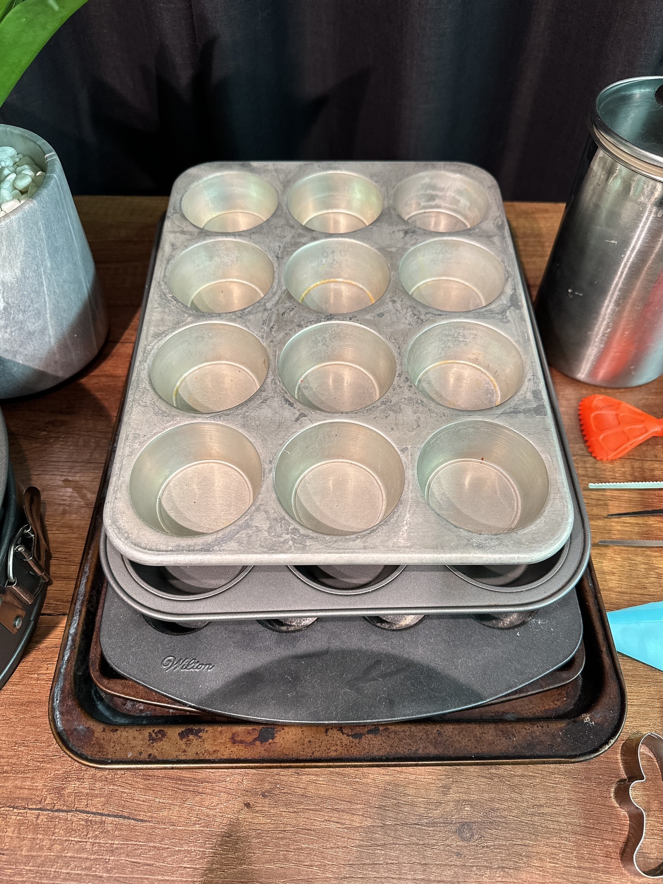 MOVING SALE: BAKE STUFF (TAKE ALL FOR 75$) - photo 3