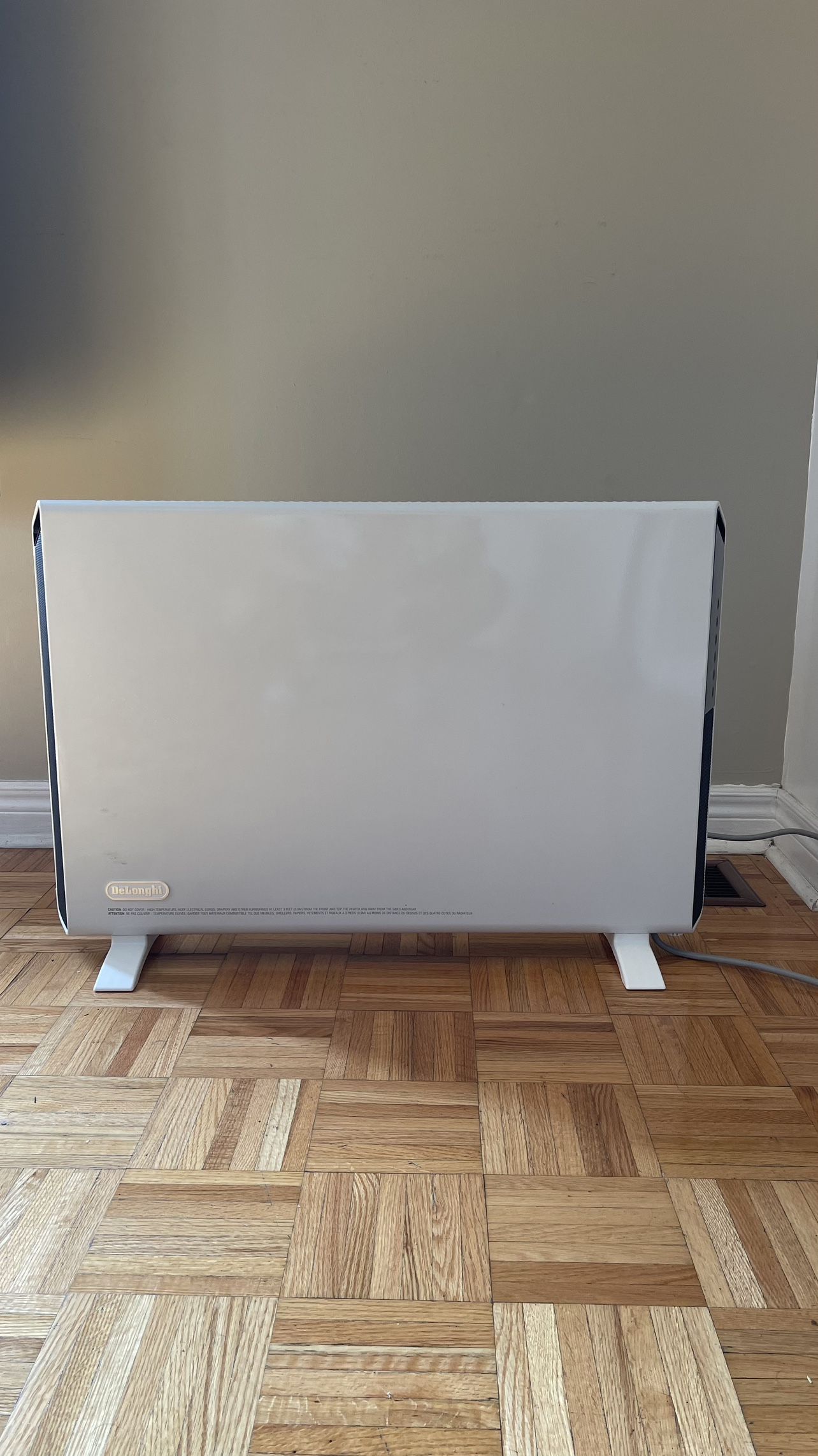 De'Longhi Slim Style Panel Heater