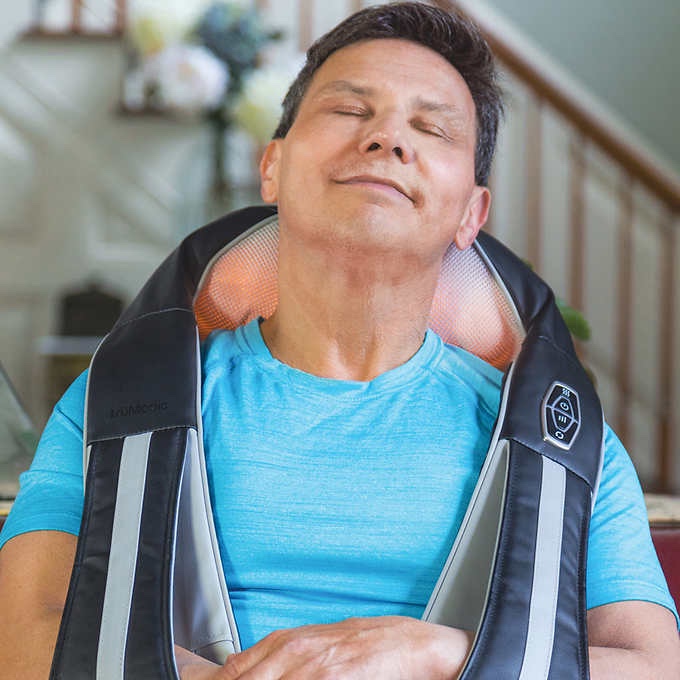 truMedic InstaShiatsu+ Full Body Massager with Heat (𝟓𝟎% 𝐎𝐅𝐅)🧡 image indicator(4)