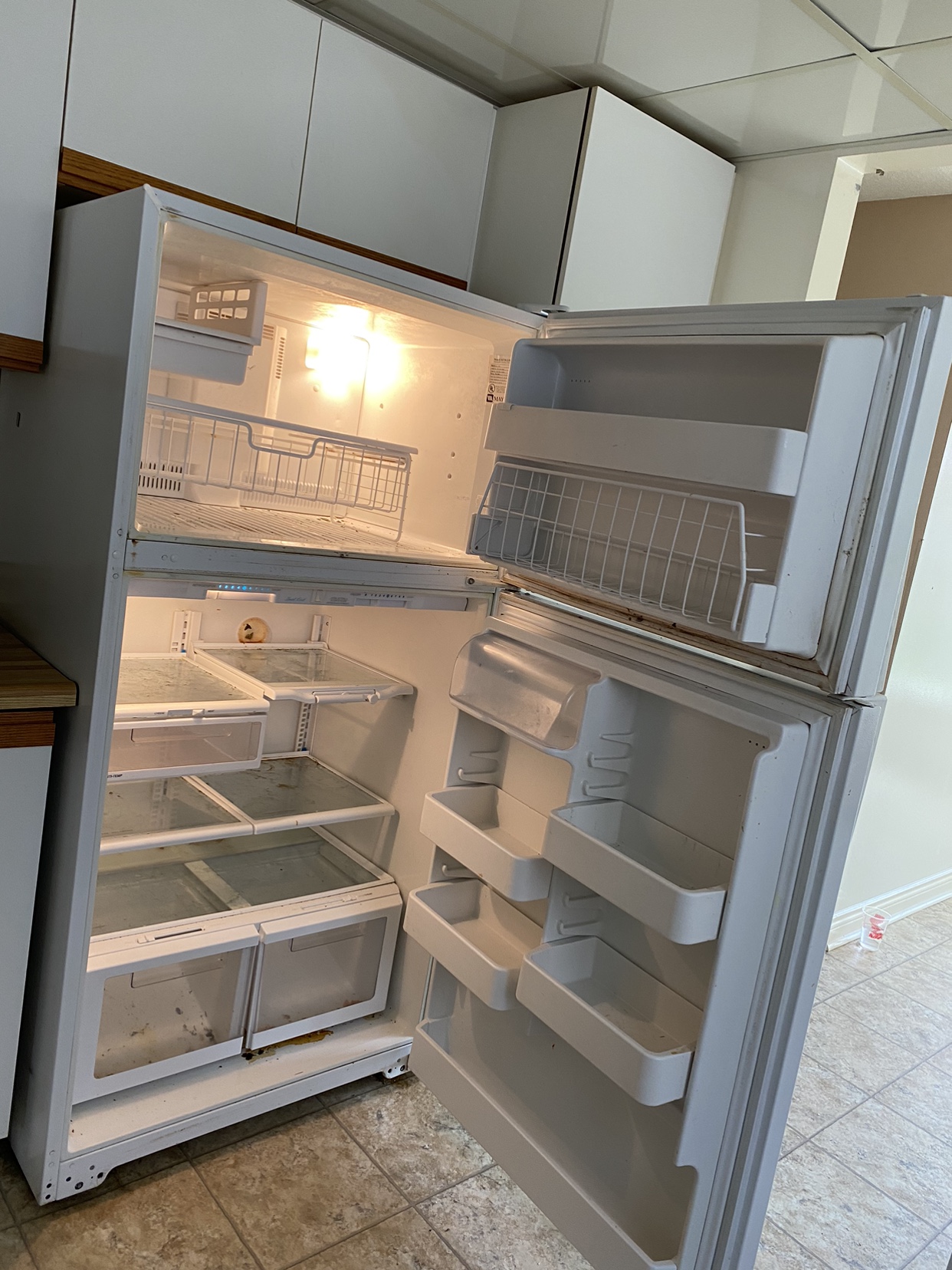 Refrigerator