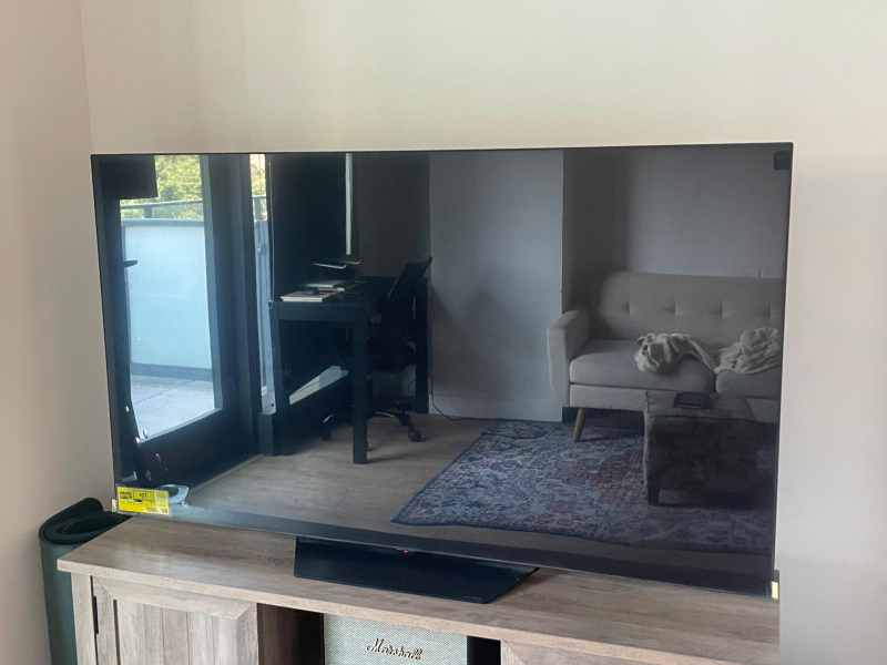 LG OLED 65" smart TV