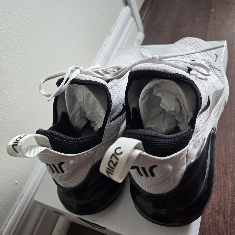 nike air max 270 size W7.5 - photo 3