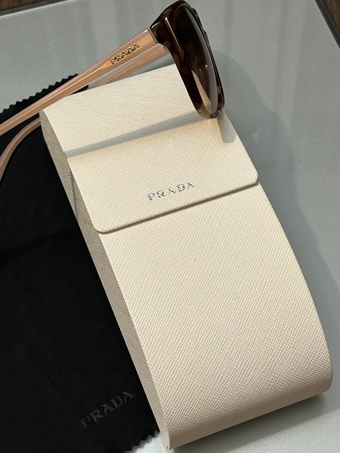 Authentic Brand New Prada polarized havana brown sunglasses - photo 3