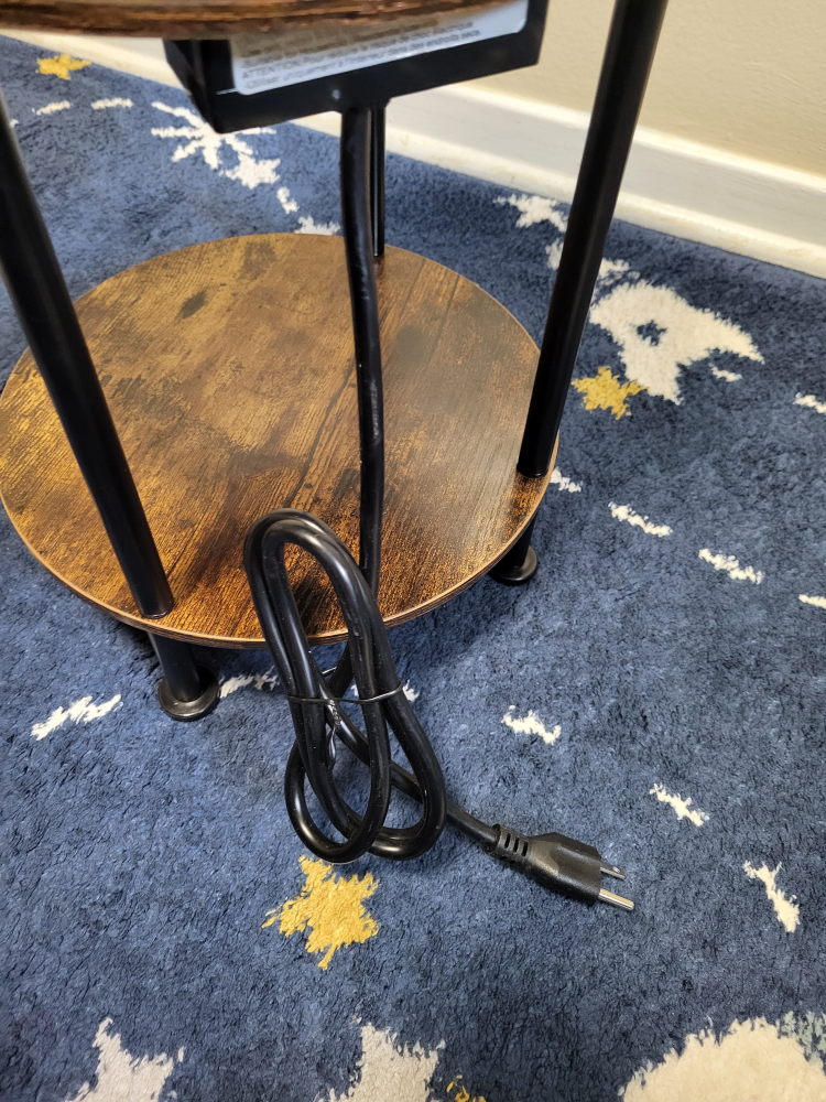 Round End table with charging station - photo 5
