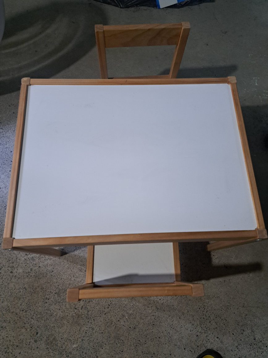 Kid IKEA desk and chair