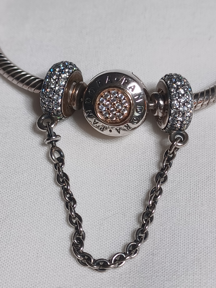 Pandora bracelet with safety chain used unisex - photo 2