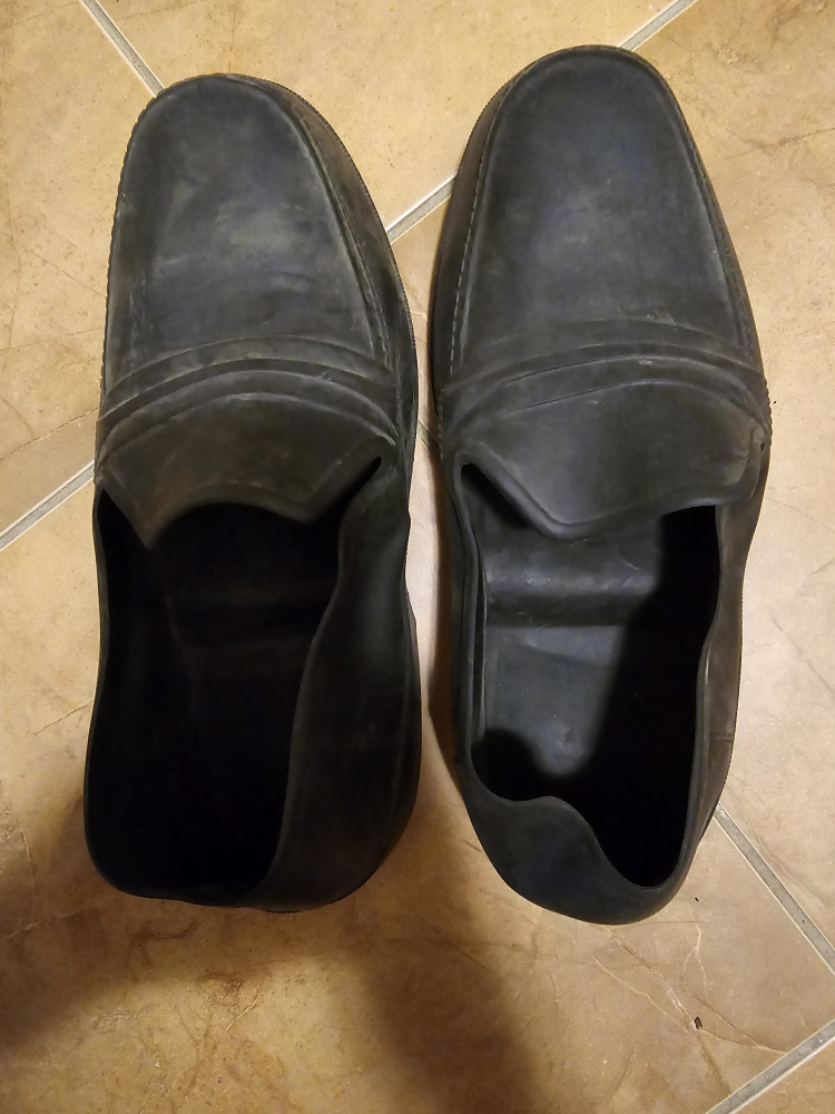 Galoshoes