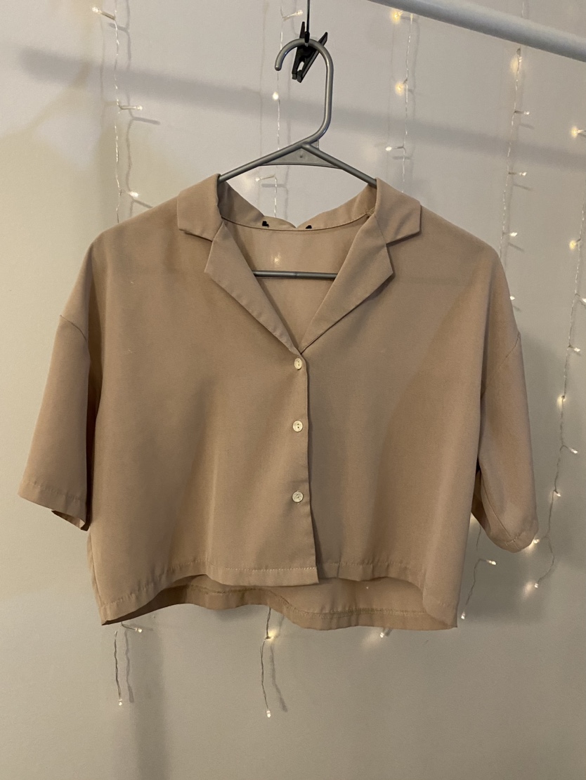 Tan / beige button up shirt thumbnail