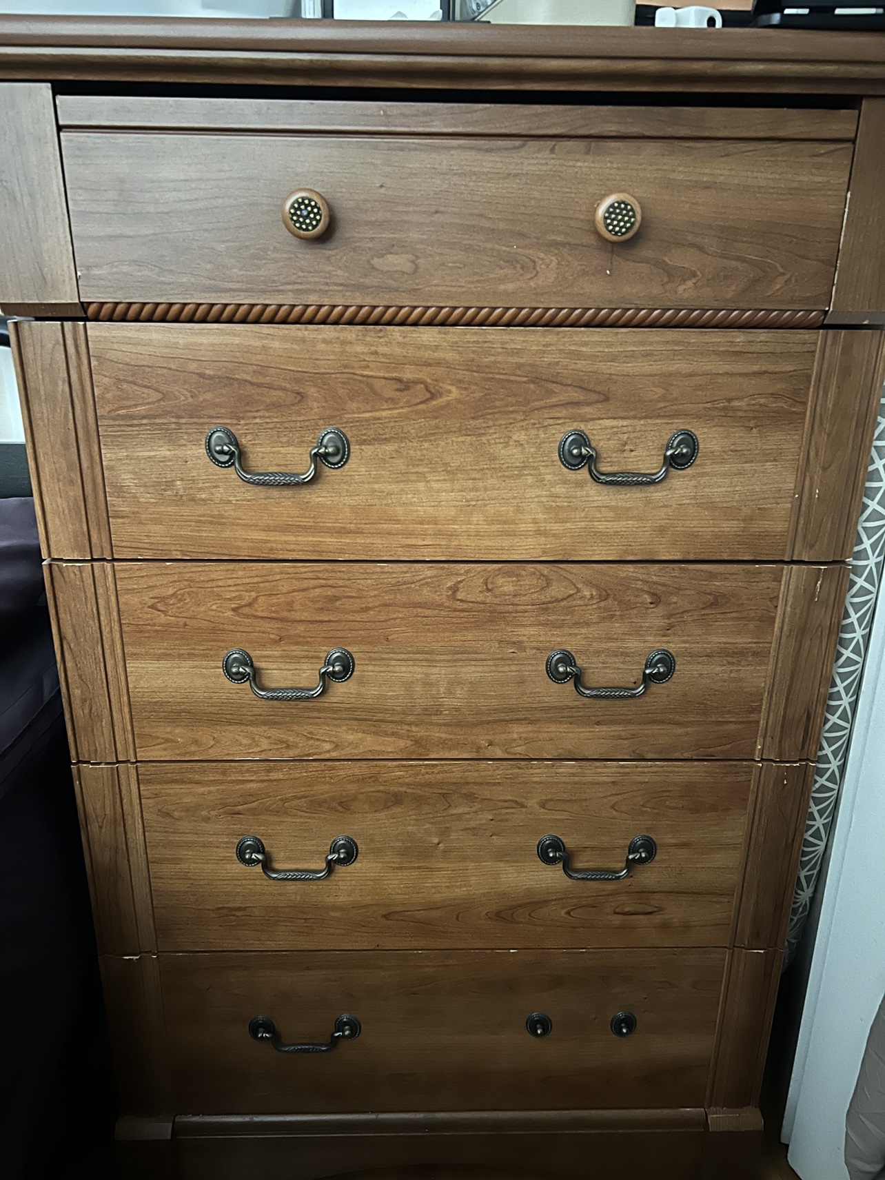 Dresser