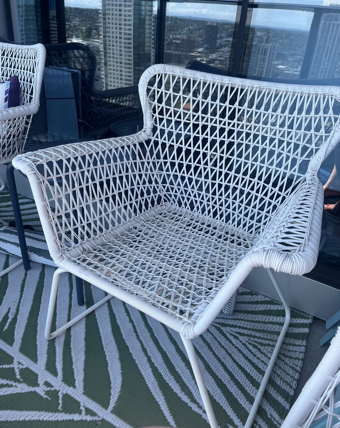 2 IKEA “Hogsten” outdoor armchairs - photo 4