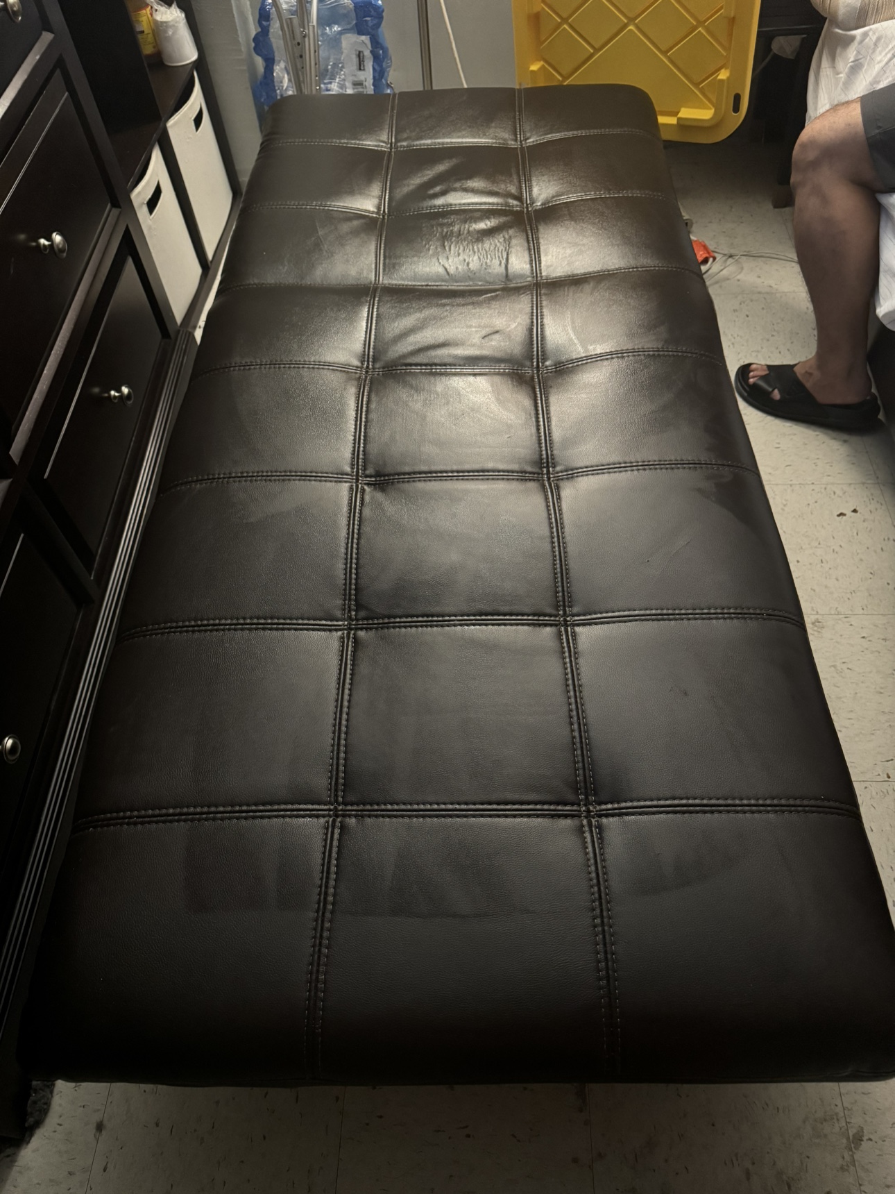 Dark brown Leather chaise
