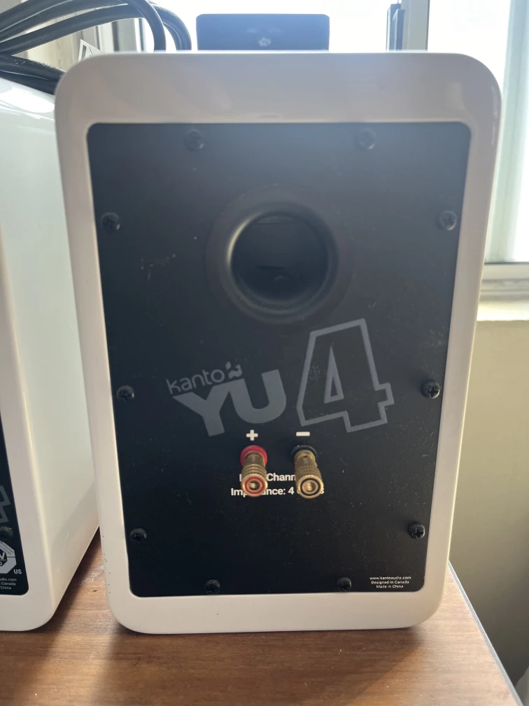 Kanto YU4 Speakers image indicator(3)