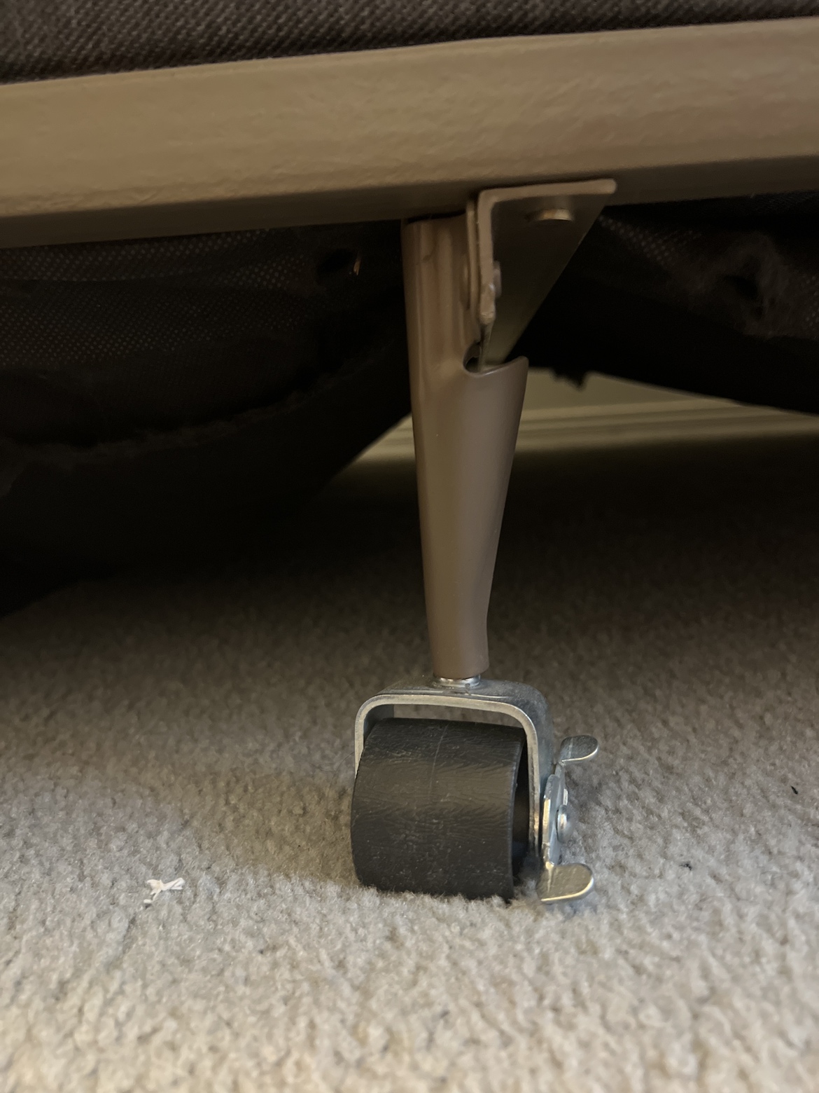 Queen bed with bed frame and raiser 3 in 1 - photo 4
