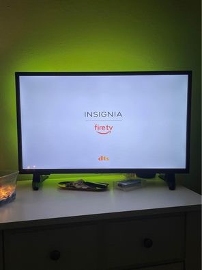 Insignia 32” Fire Smart TV - photo 2