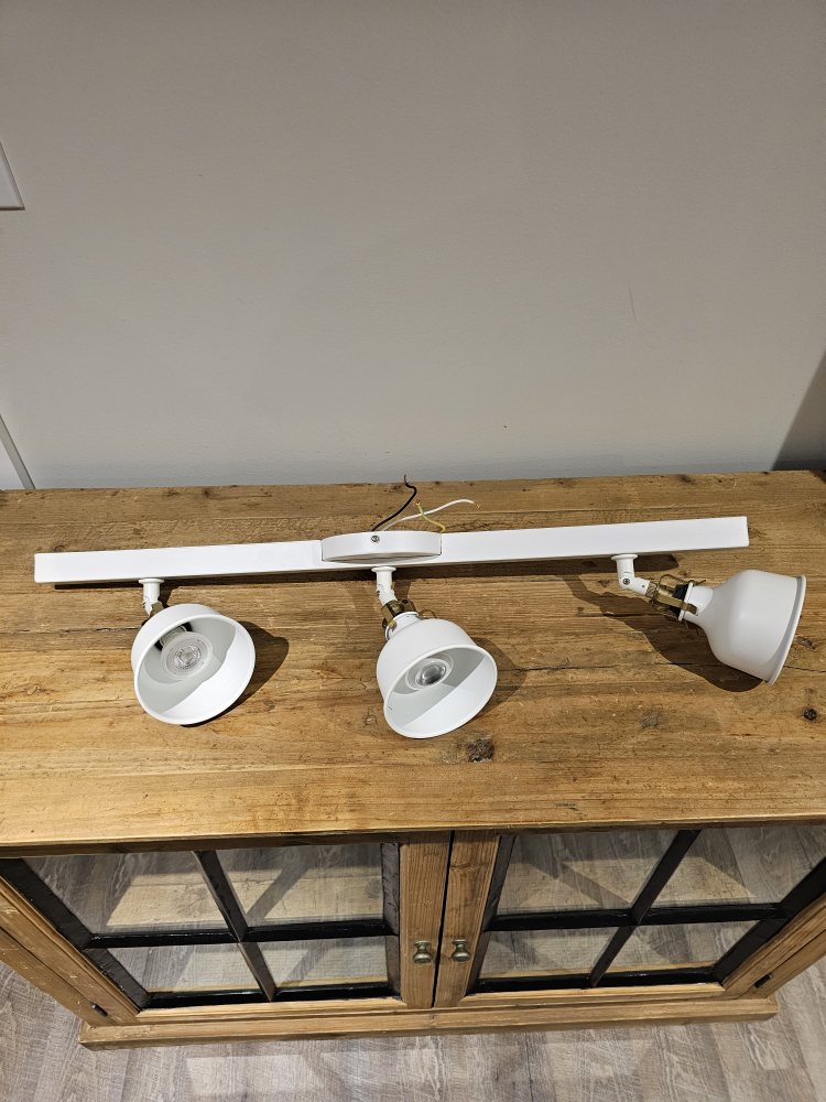 Ikea RANARP Ceiling track light, 3-spots, off-white - photo 4