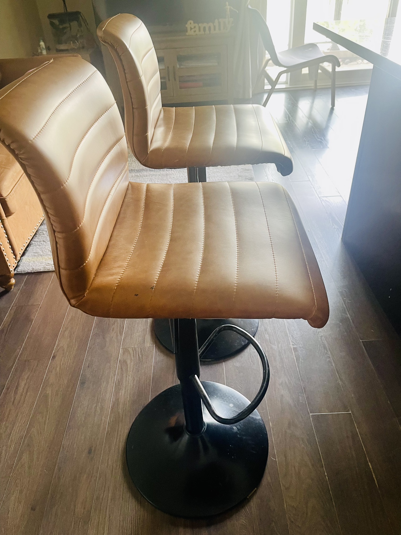 Bar stool