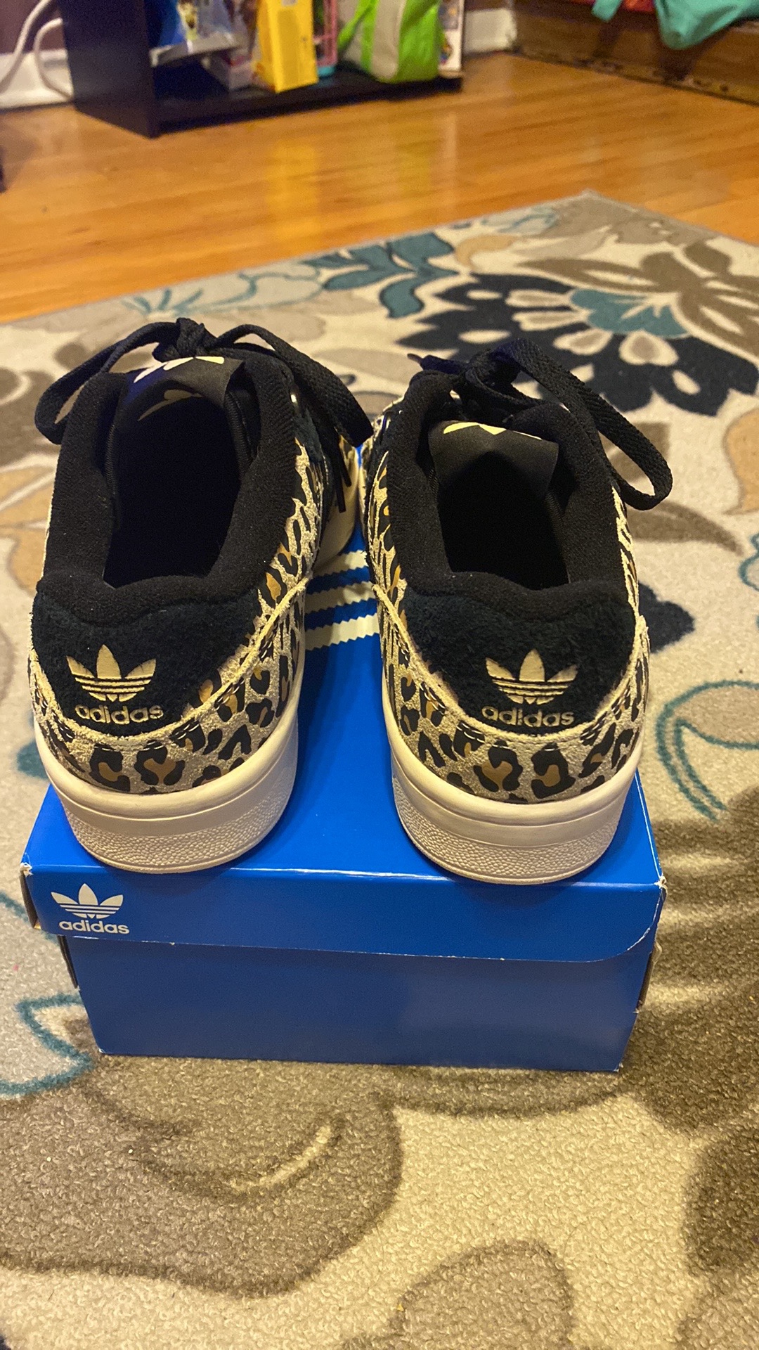 Adidas shoes - photo 3
