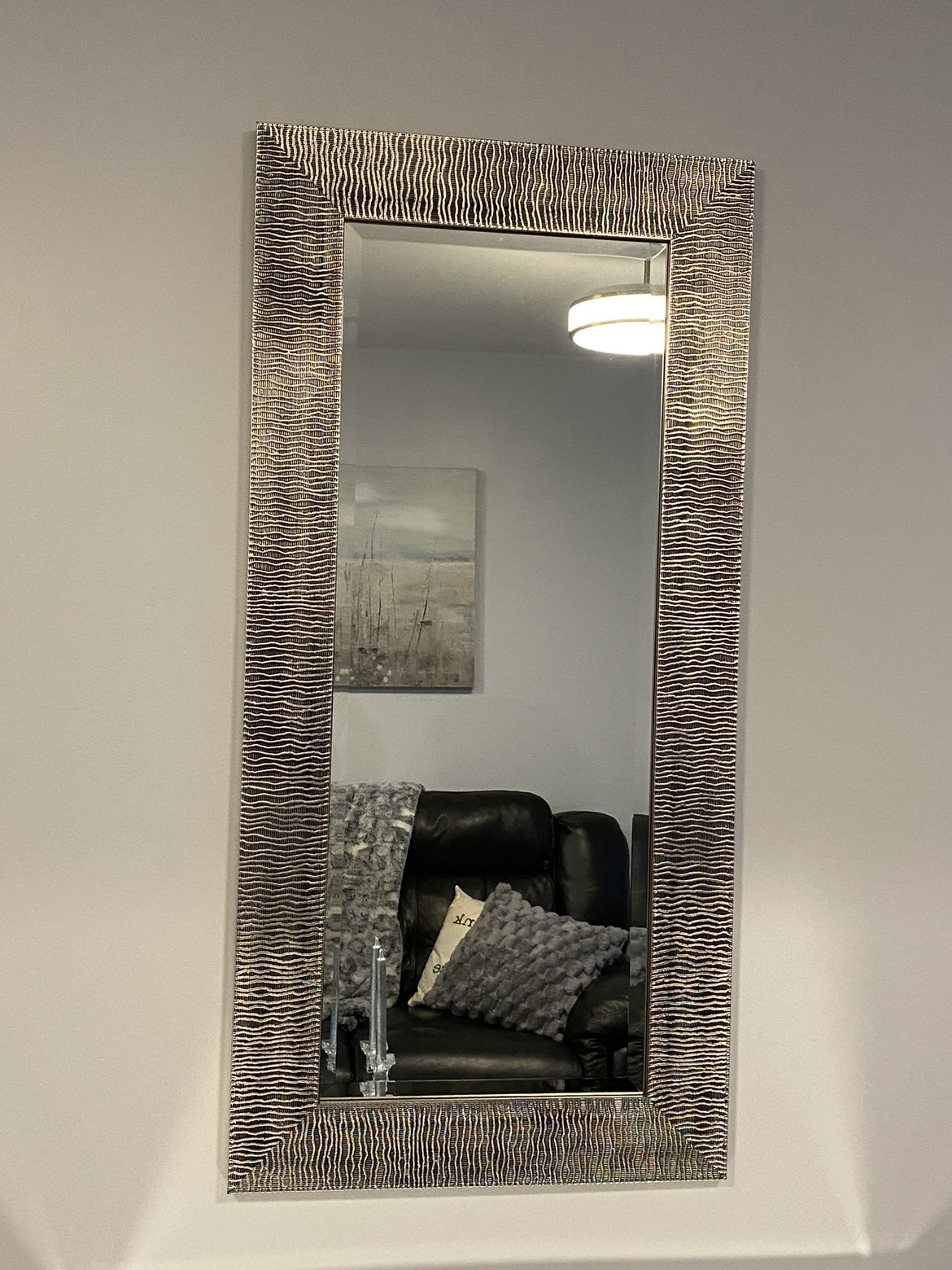 Mirror thumbnail