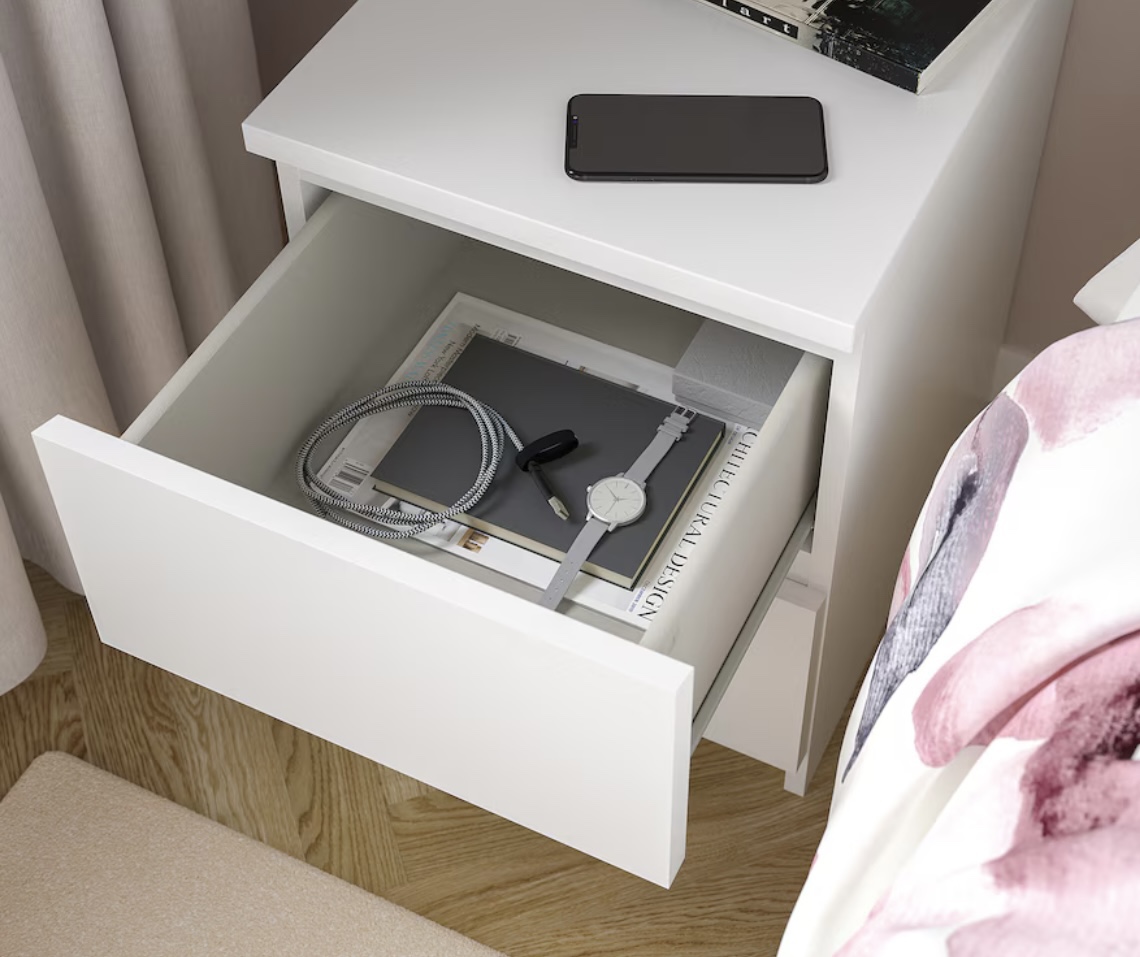 2 x MALM - White Side Tables - photo 3