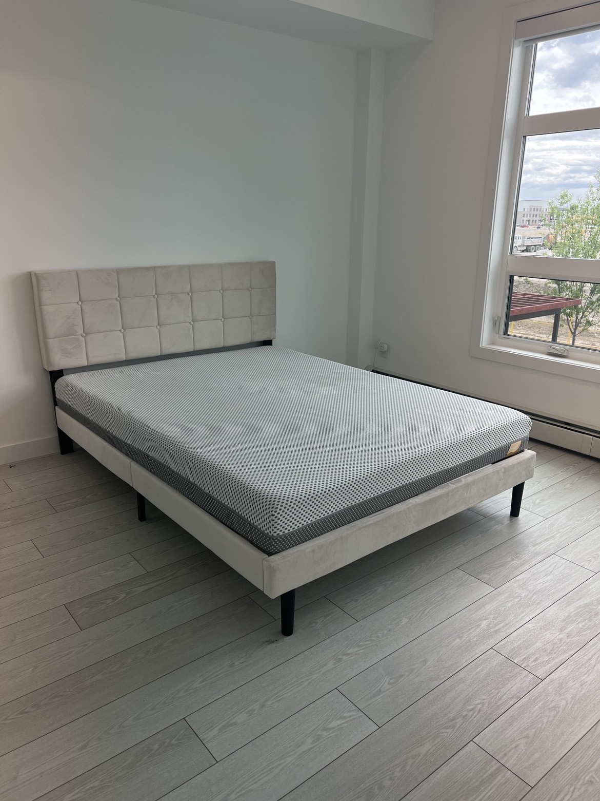 Queen Size Bed Frame and Mattress
