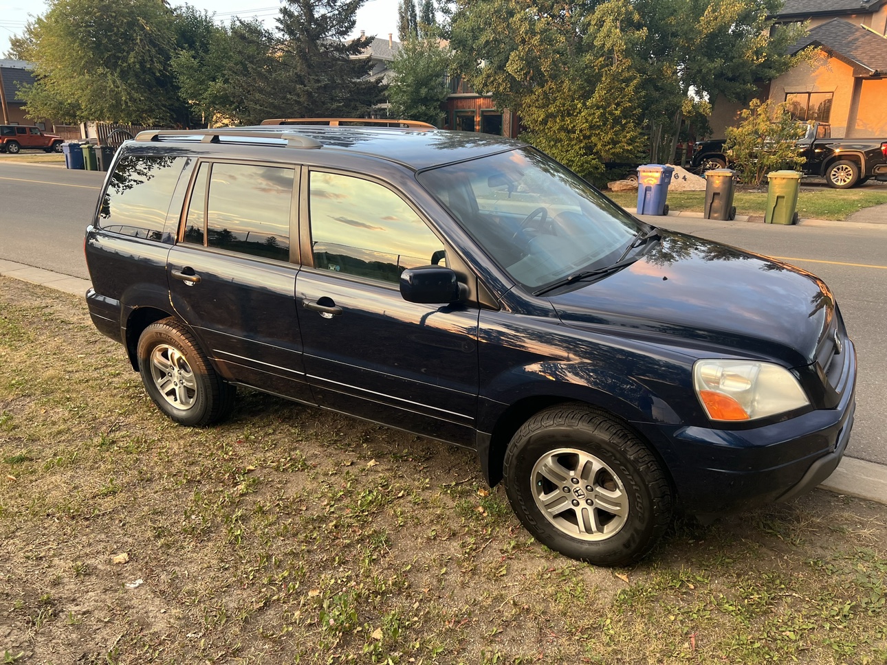 2004 Honda Pilot - photo 2