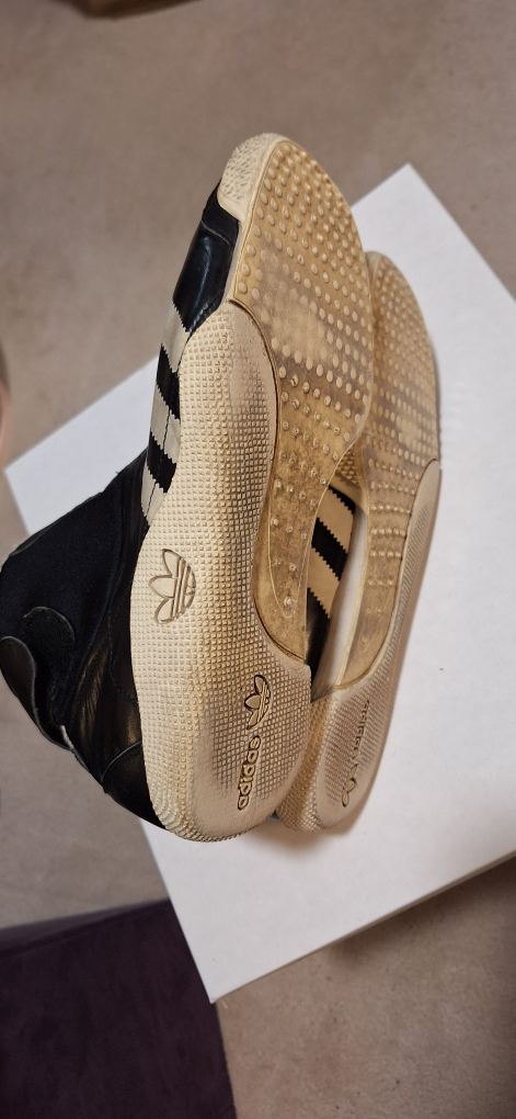 Adidas High Top Running Shoes image indicator(3)