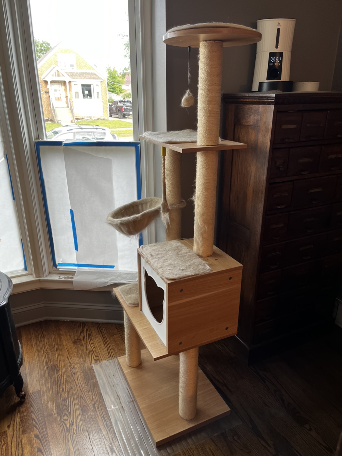 Cat Tower - photo 2