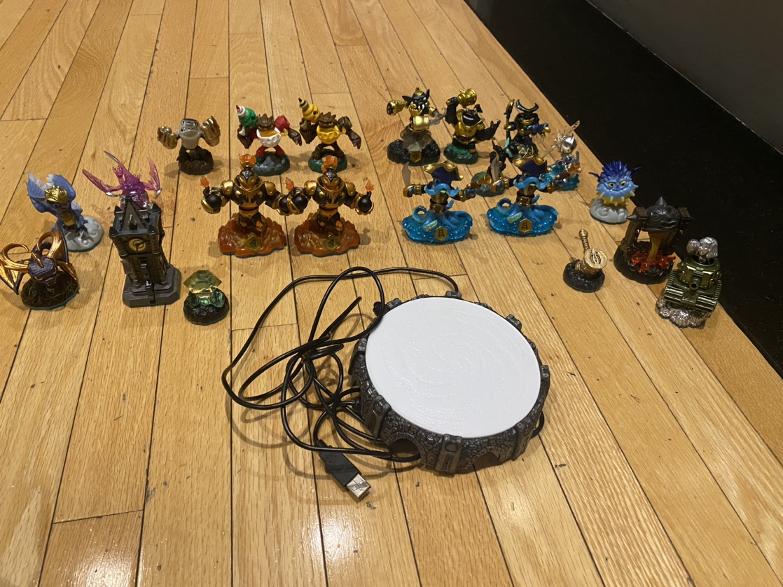 Skylanders Action Figures thumbnail