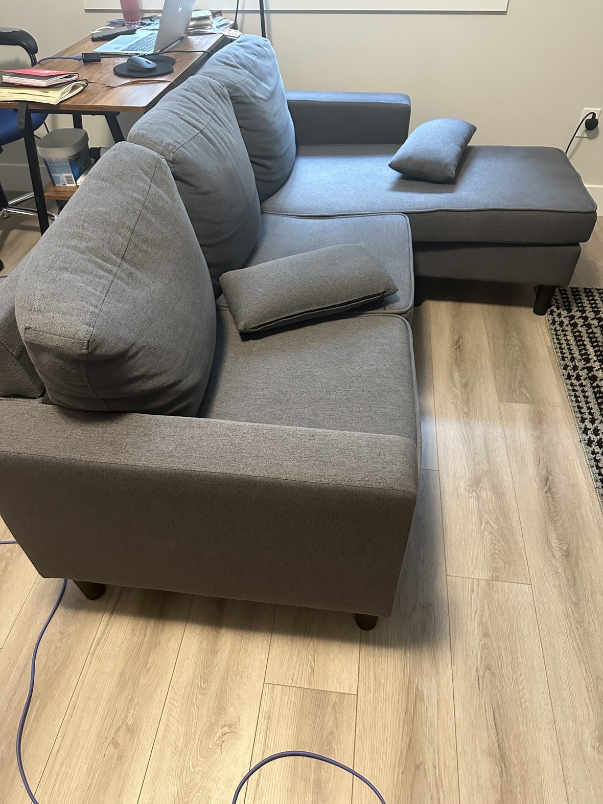 Couch for sale - photo 3