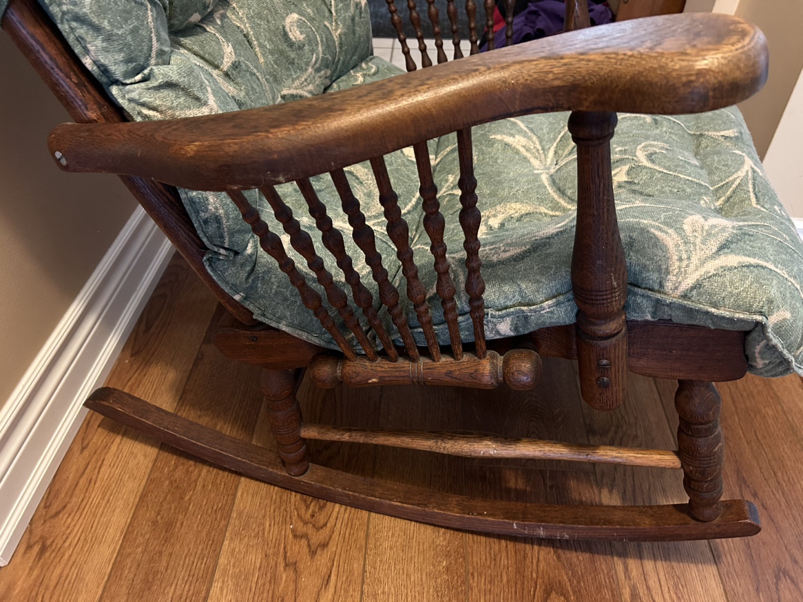 Vintage Wooden Rocking Chair - photo 4